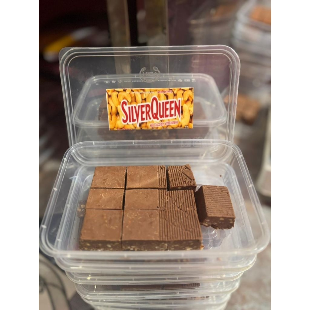 

COKLAT SILVERQUEEN/ KEMASAN THINWALL/ BERAT 200gr
