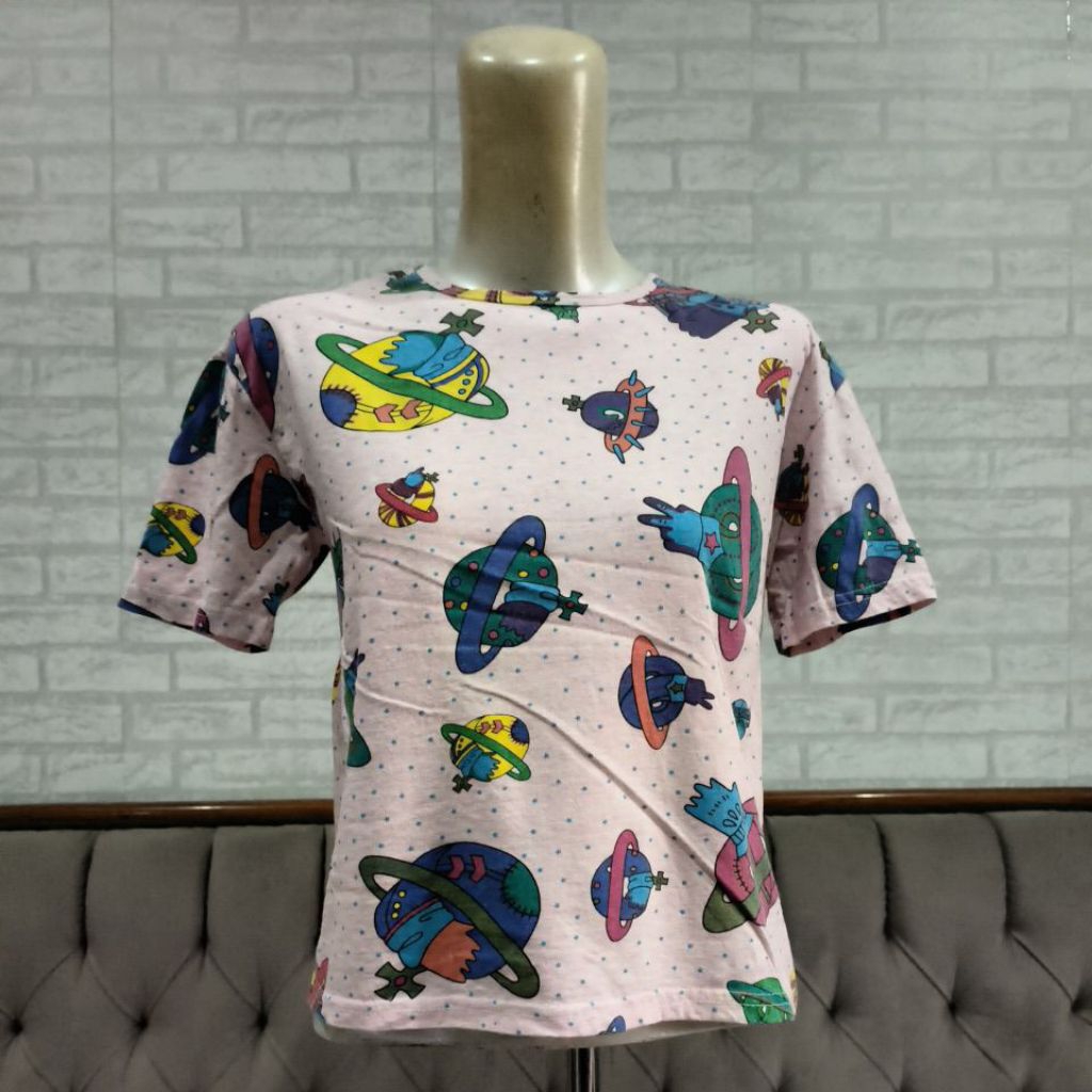 Preloved Kaos Lily ChouChou Size L