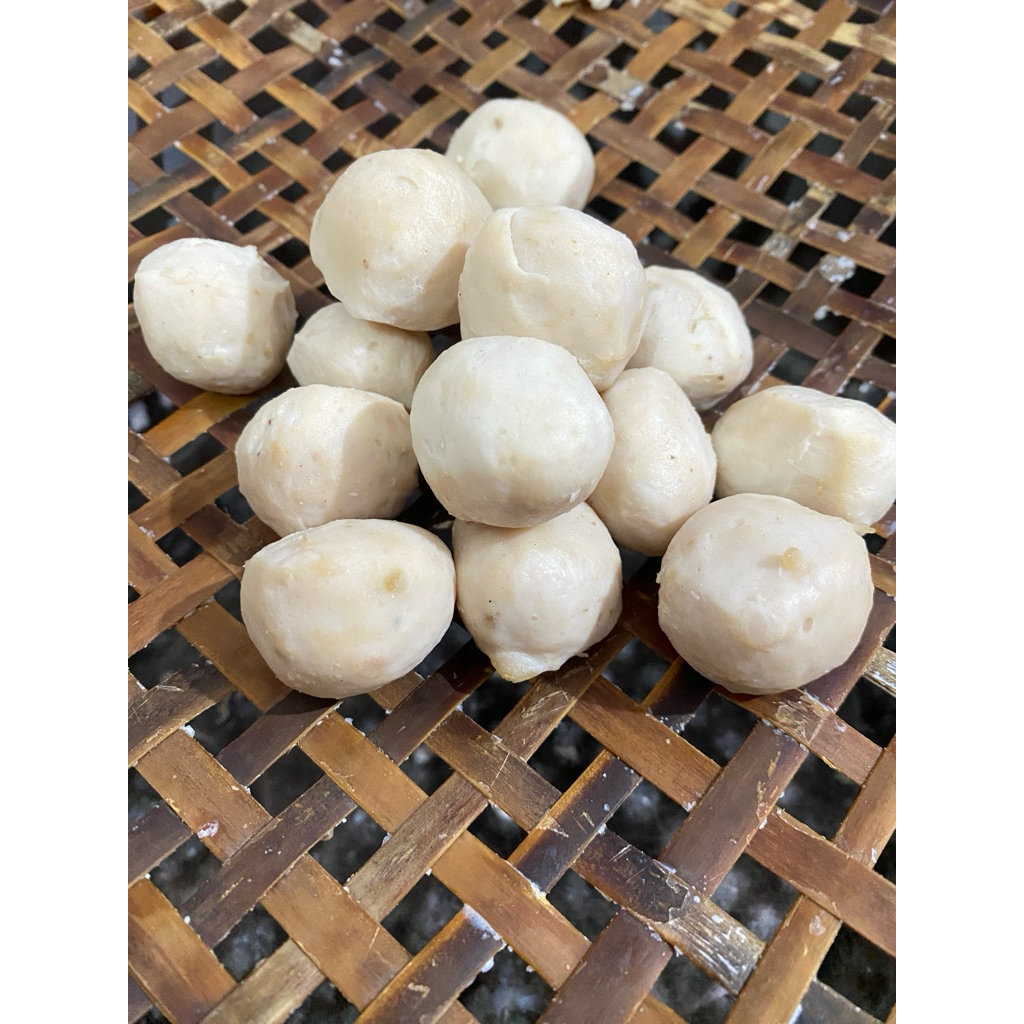 

Bakso ayam isi 20pcs