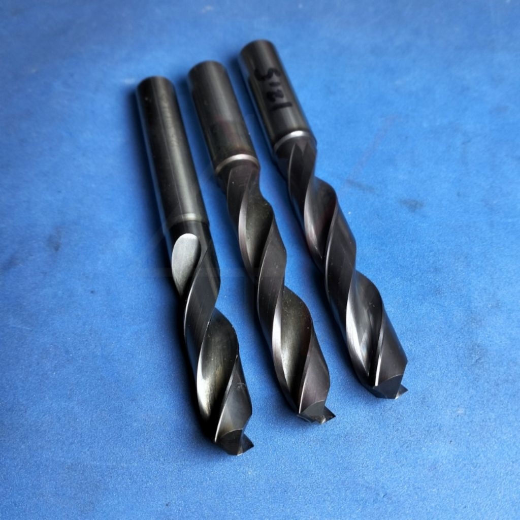 Mata Bor Drill 12.5 mm mata bor 12.5 mm carbide kondisi seken