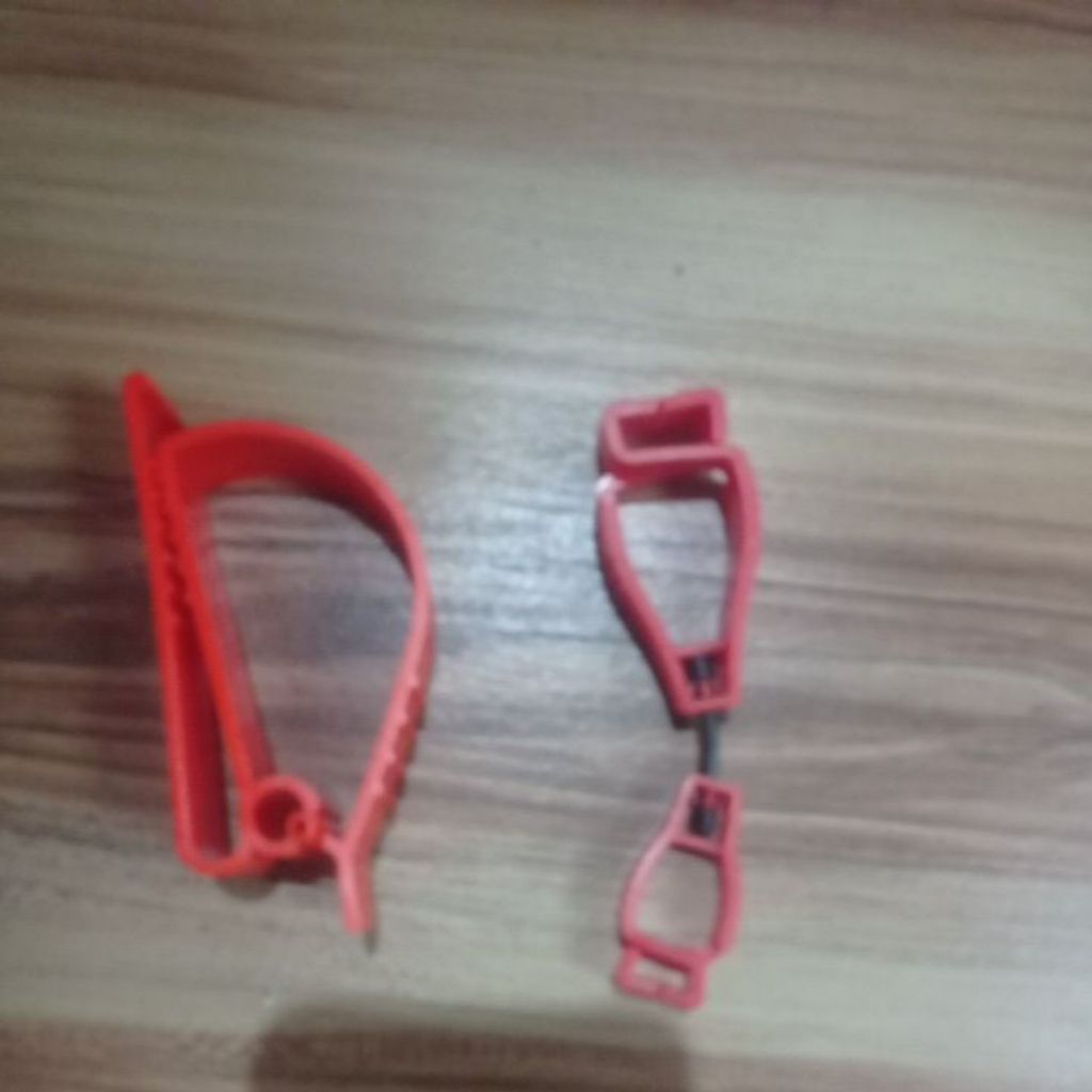 gantungan helm safety