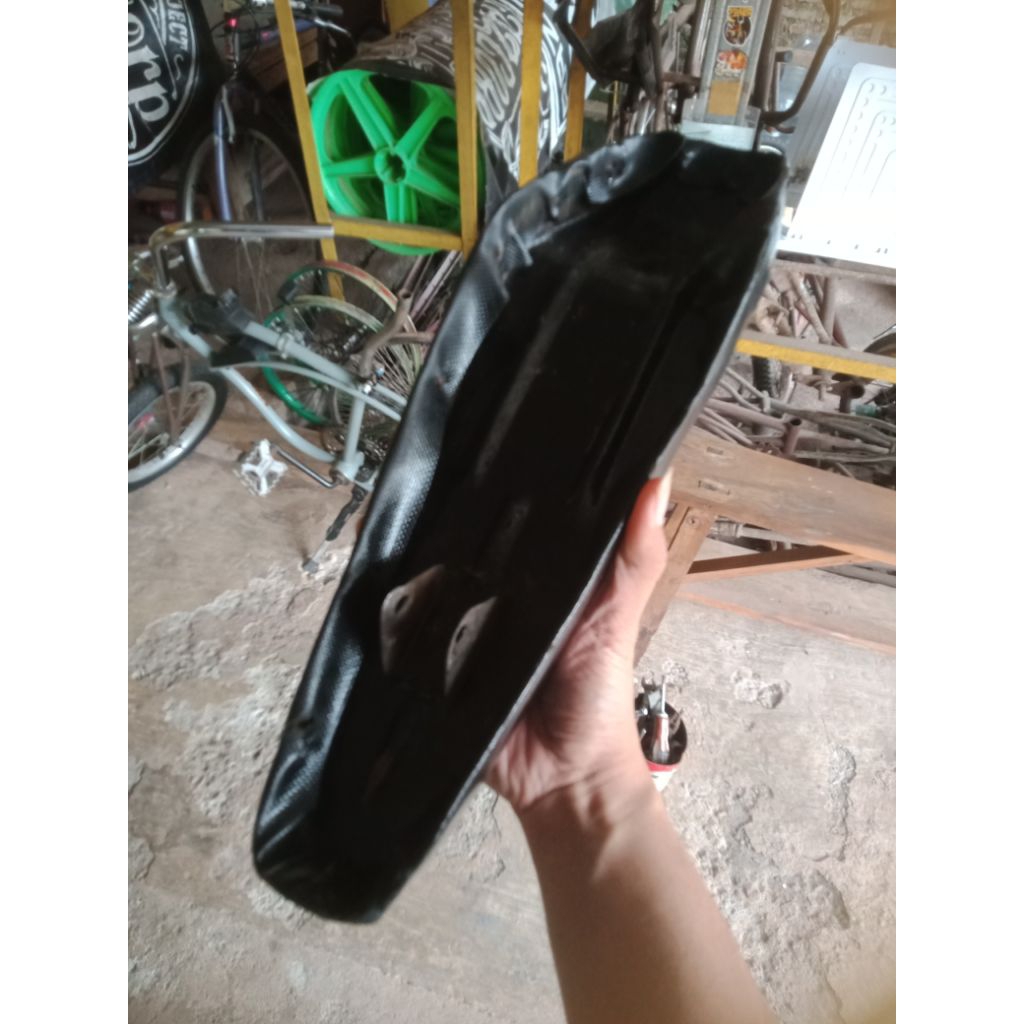 sadel banana seat sepeda lowrider bekas