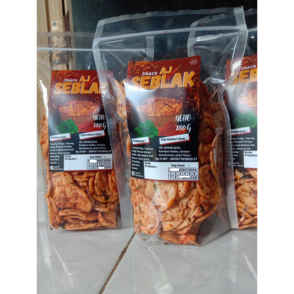 

Kerupuk Seblak Daun Jeruk kemasan 150g