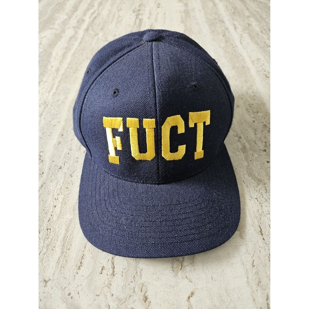 Topi FUCT Snapback