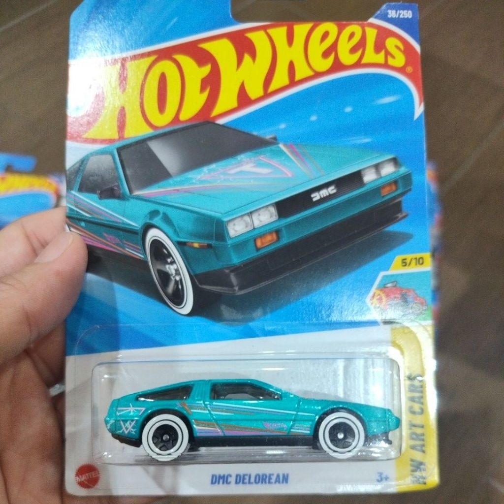 Hot Wheels DMC Delorean