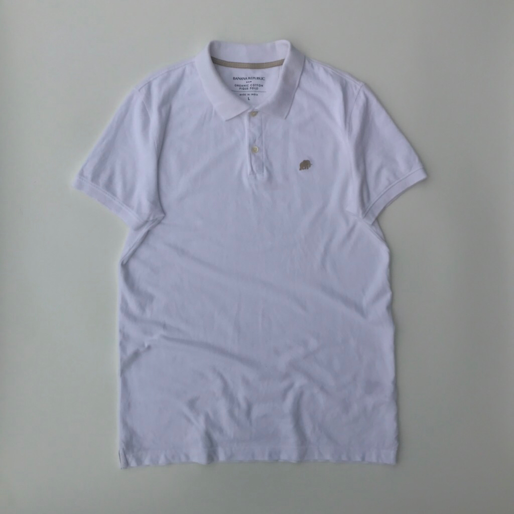 polo shirt banana republic size L / kaos kerah second