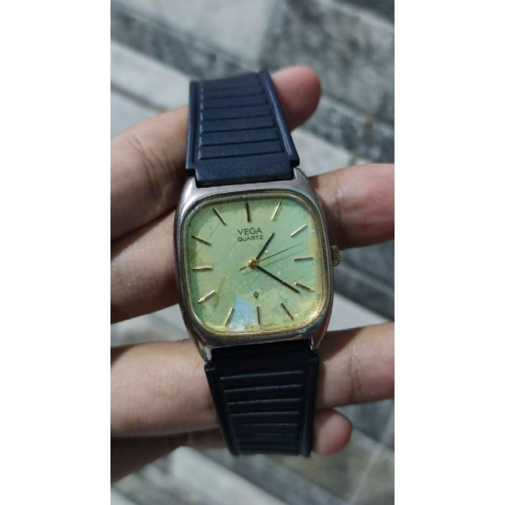 Jam Tangan VEGA Tank by Citizen Second
