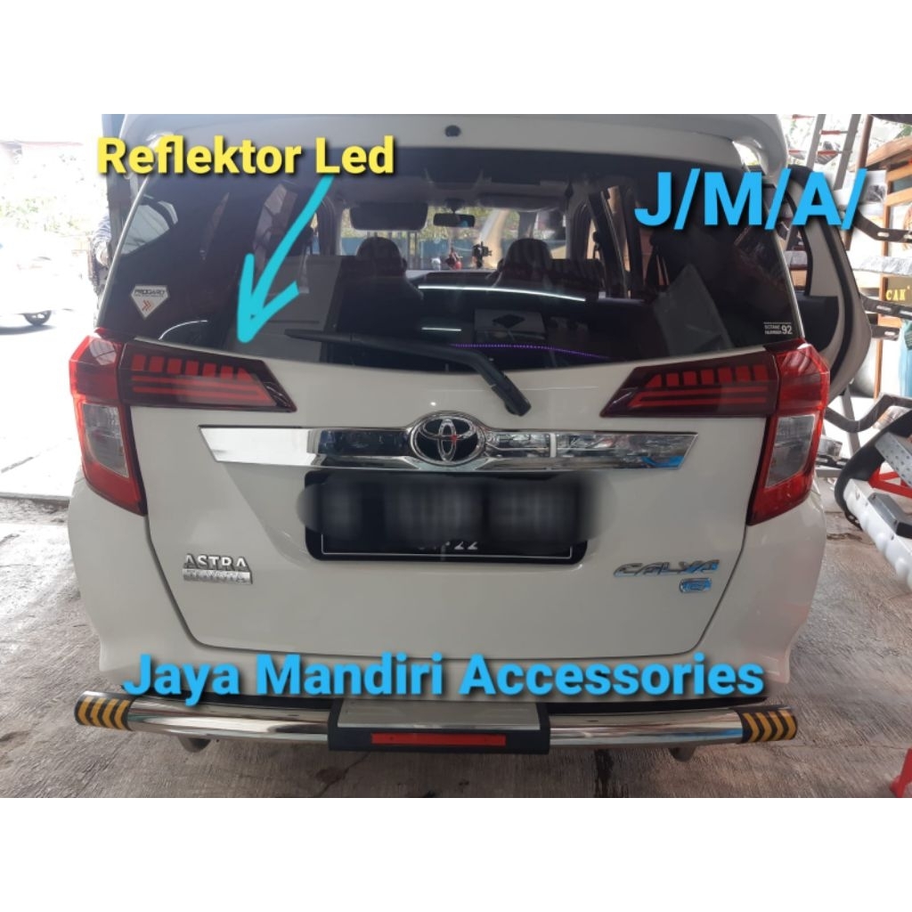 REFLEKTOR LAMP BAGASI CALYA DAN SIGRA Reflektor Bagasi Calya Sigra