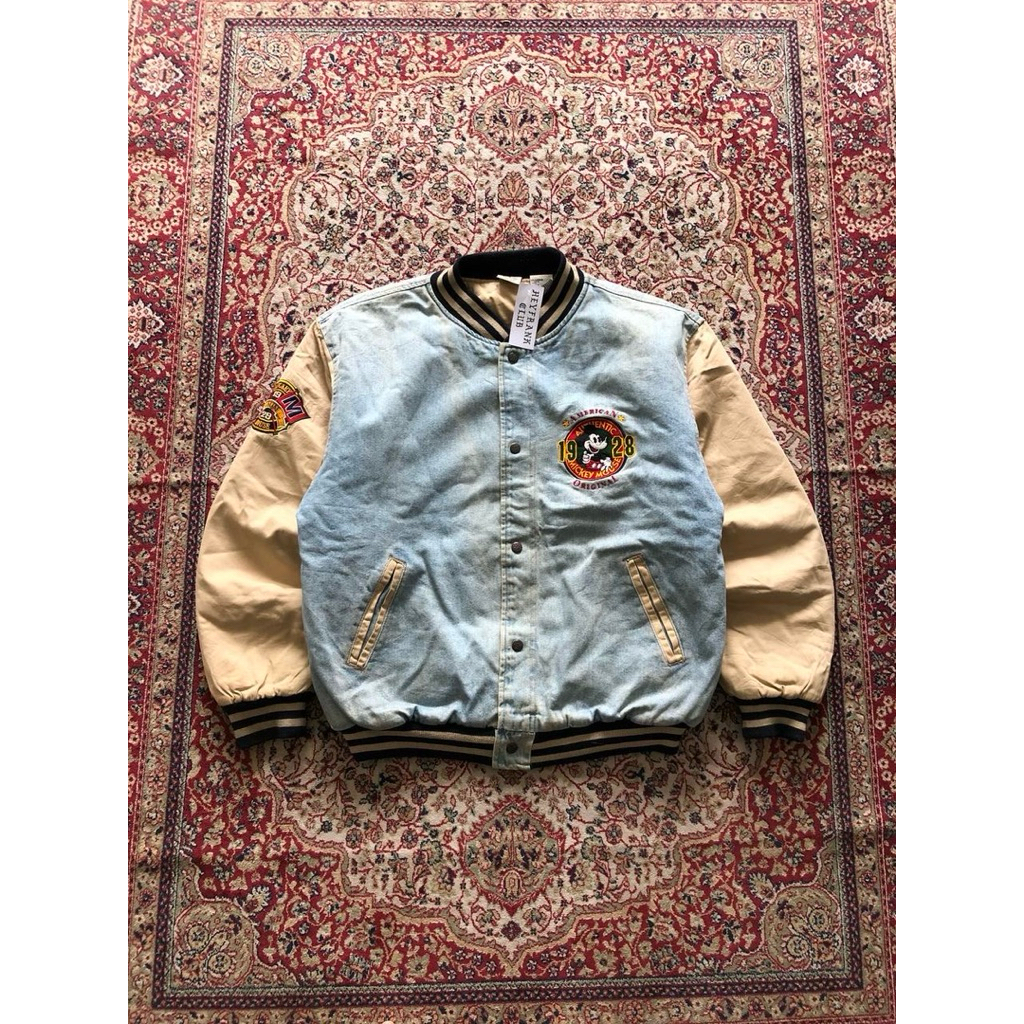 Vintage mickey varsity jacket Vintage varsity jacket F971