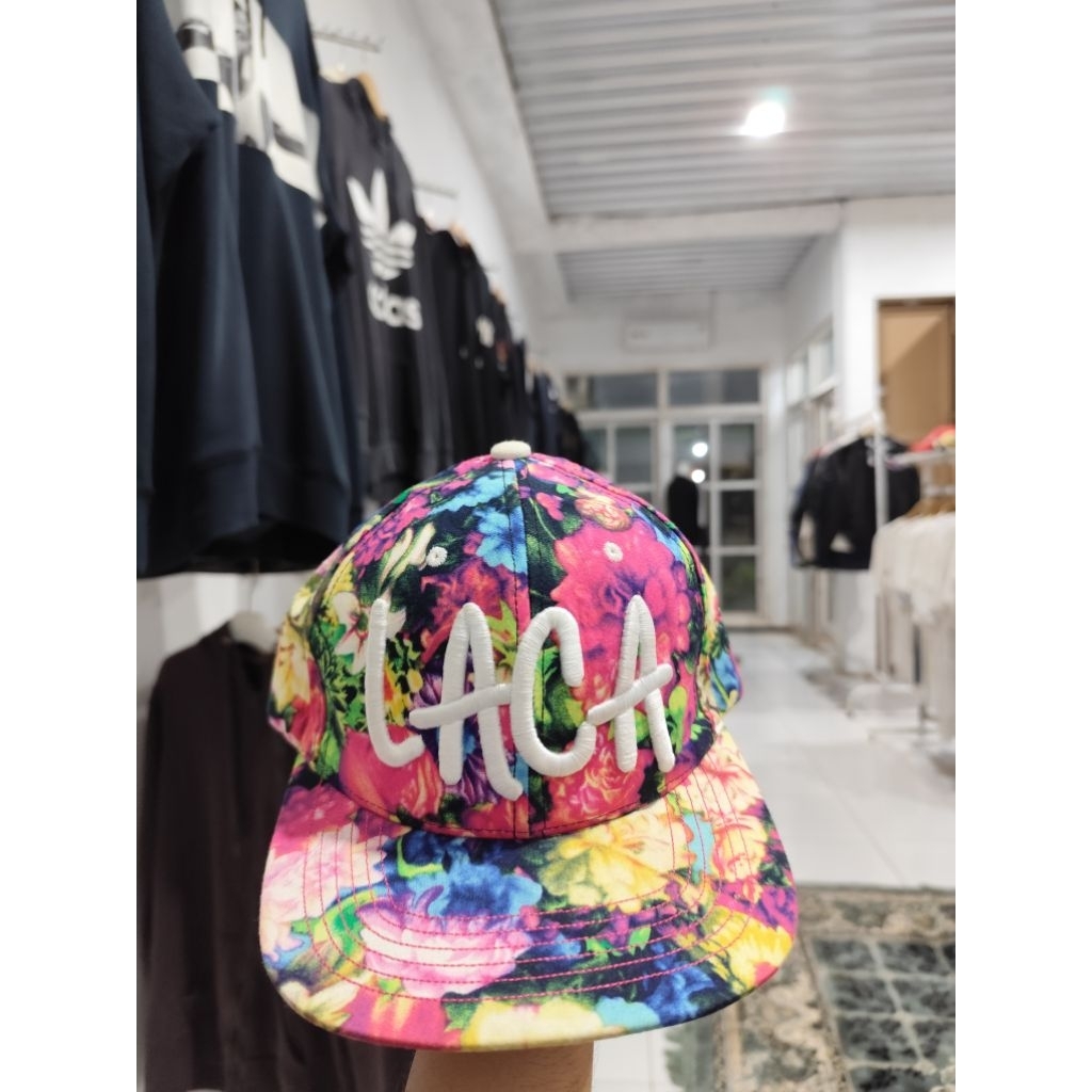 Topi snapback Feltics