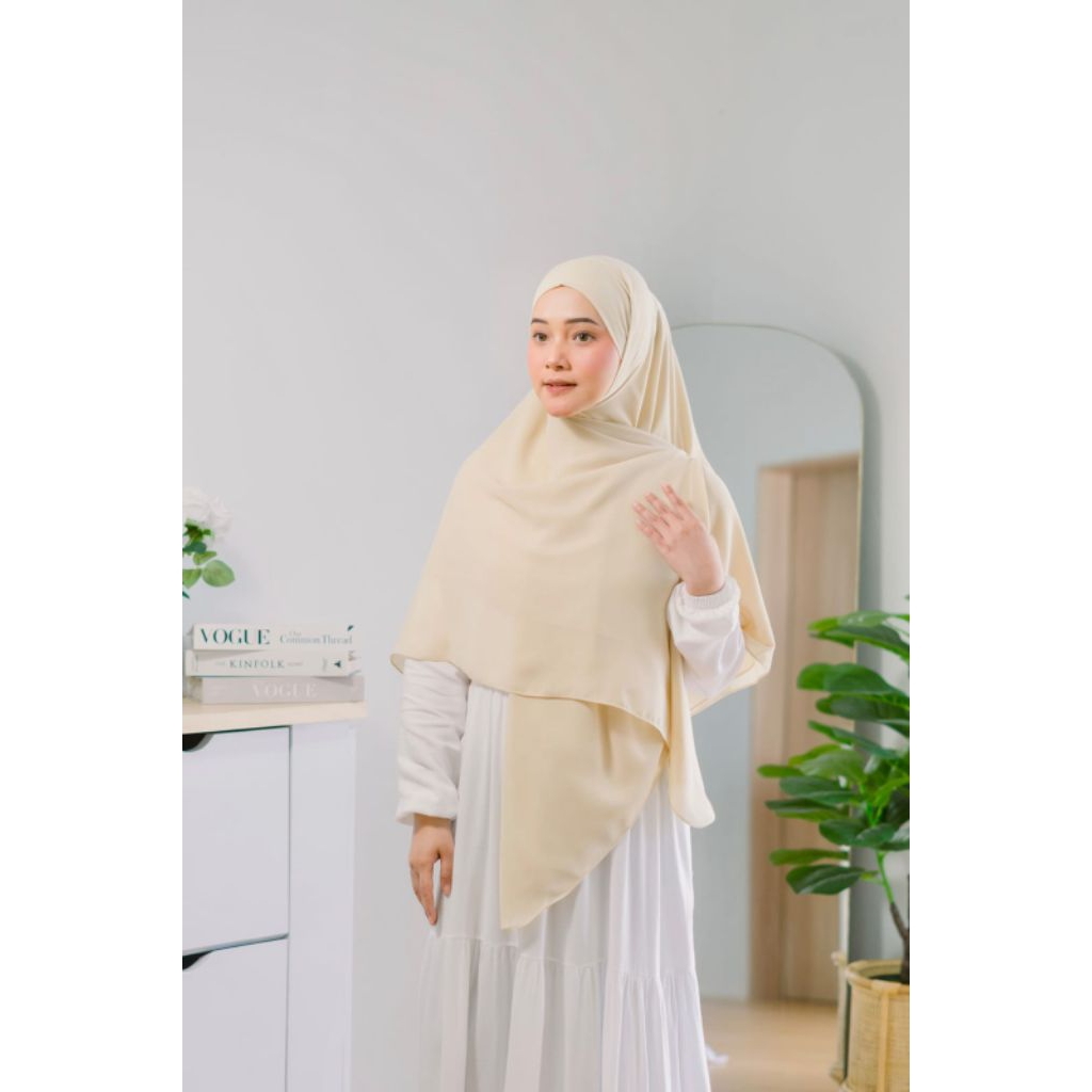 Halima French Square Hijab Instant