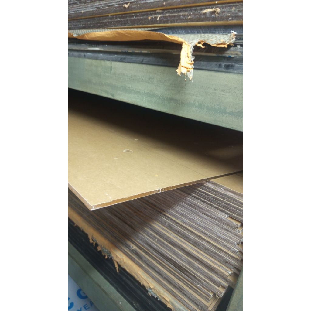 

gabus patah (cork sheet) 1mm