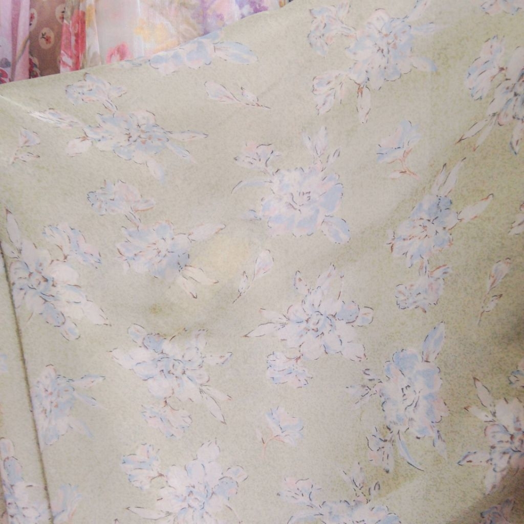 Kain Sifon Sutra Motif Bunga  Sakura – Bahan Ceruty Premium, Jatuh & Adem, Cocok Gamis, Dress, Hijab