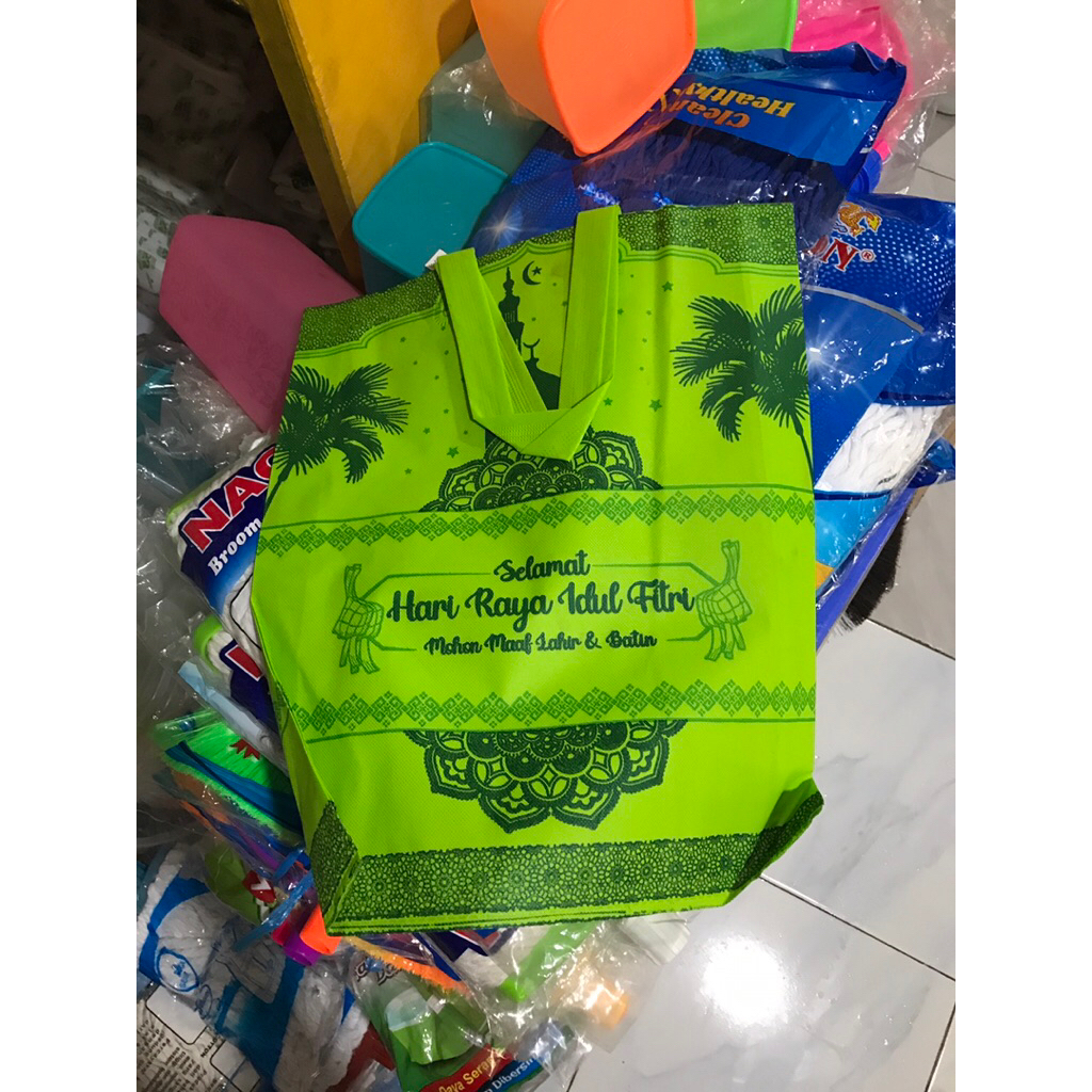 

TAS SPONBOND/GOODIE BAG RAMADHAN Lebar 38cm Panjang 45cm