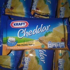 

[oddsolshop] pekanbaru/Kraft Cheddar Cheese Midi 70GR Keju Cedar Bahan Kue Baking Mix Cake