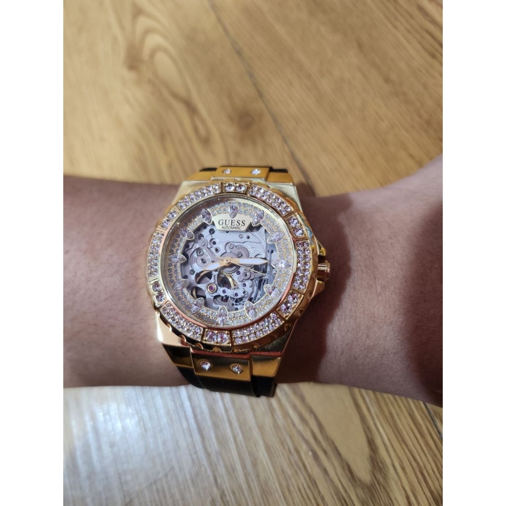 Jam tangan GUESS wanita automatic