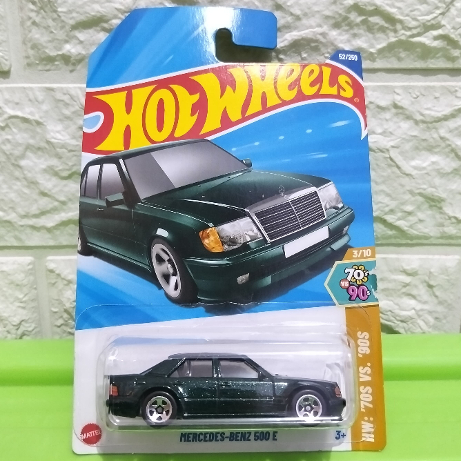 Hot Wheels Mercedes-Benz 500 E