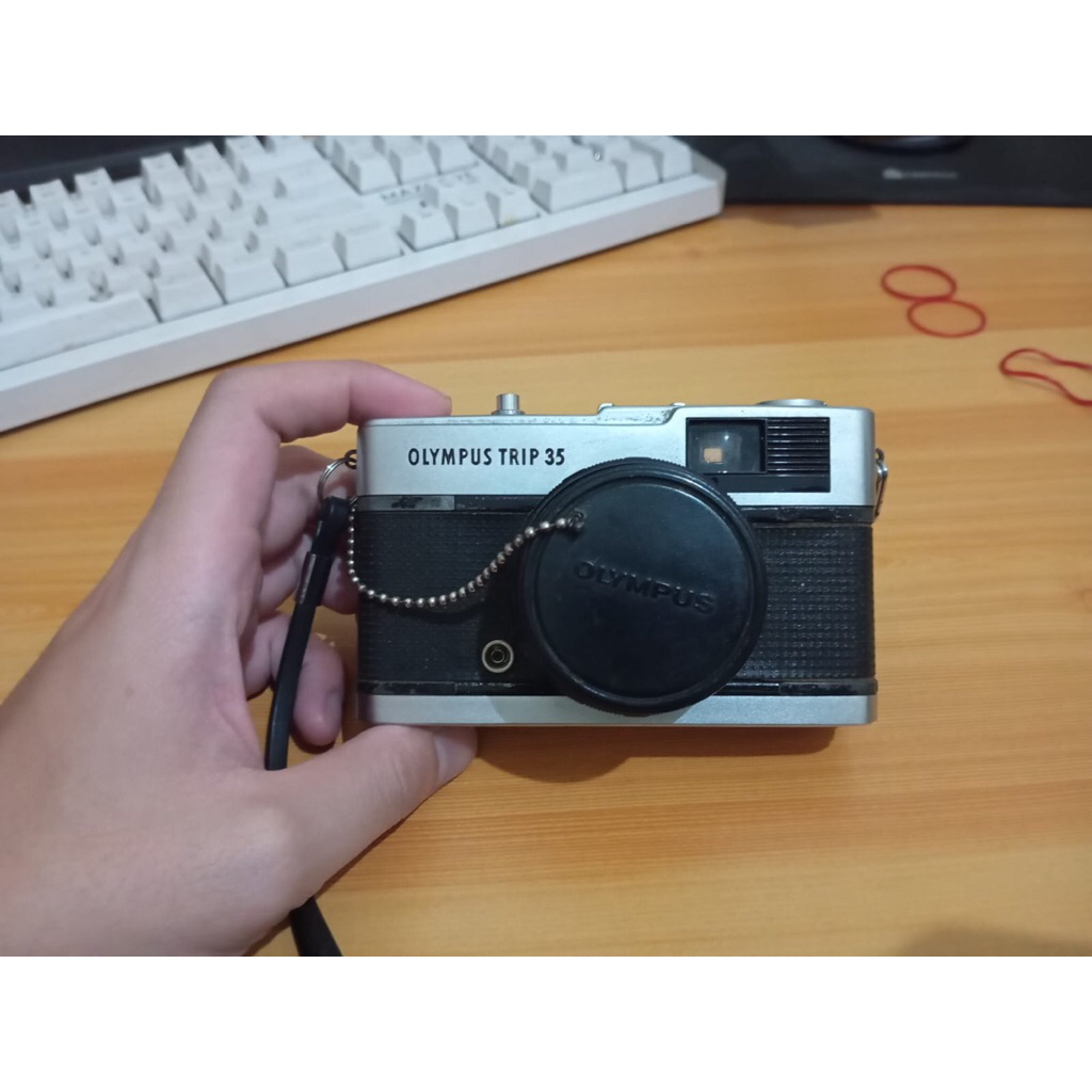 Kamera Analog Olympus Trip 35