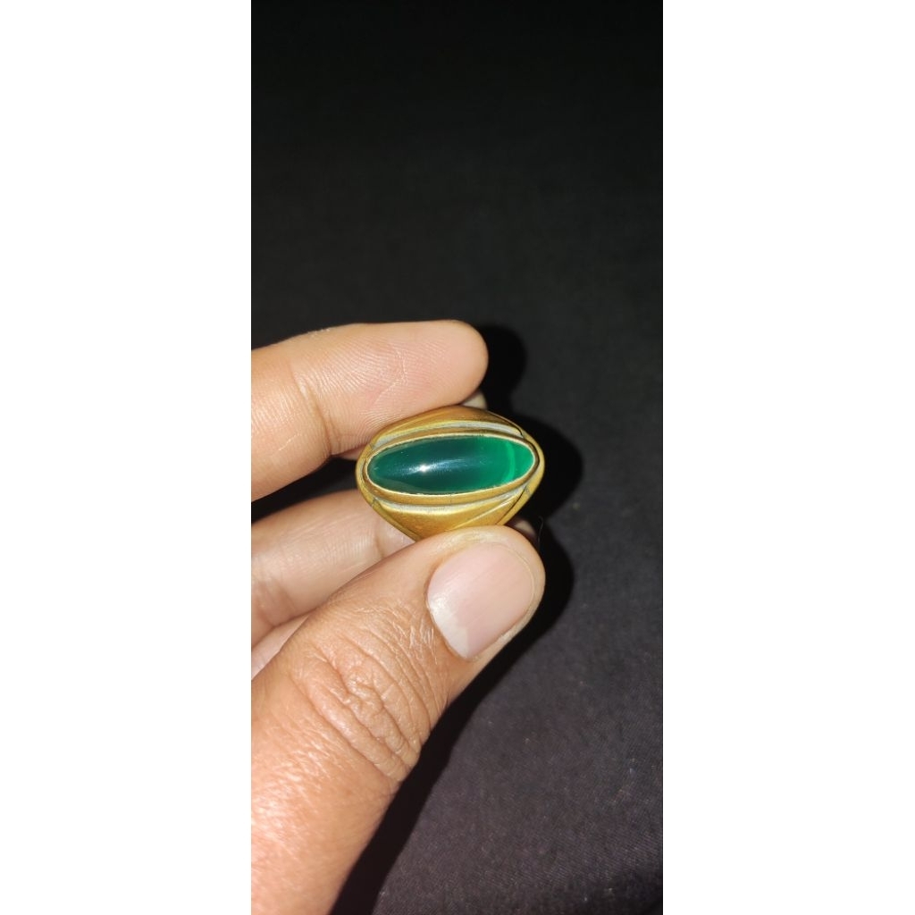 BATU GARUT IJO BOTOL LAWAS