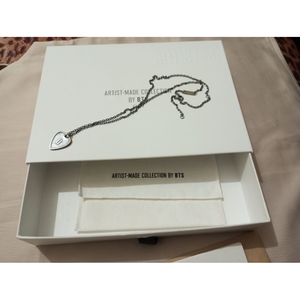 (Ready stock) Artist Made Collection by Suga (yoongi) BTS - Guitar pick Necklace black