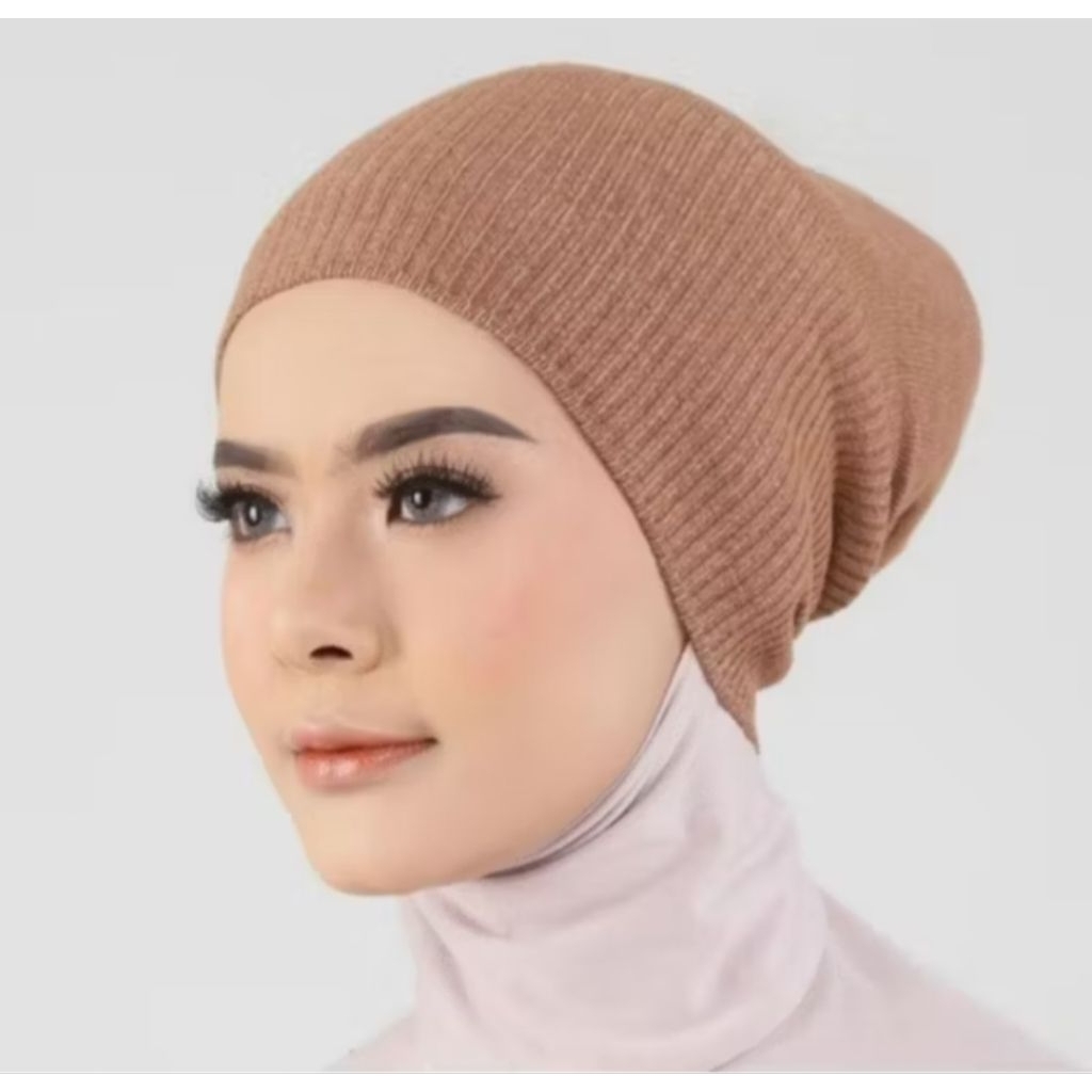 DALAMAN HIJAB WANITA/ CIPUT LOKAL BERMODEL KUPLUK, BERBAHAN ADEM DAN NYAMAN, RINGAN DAN MUDAH DI PAK