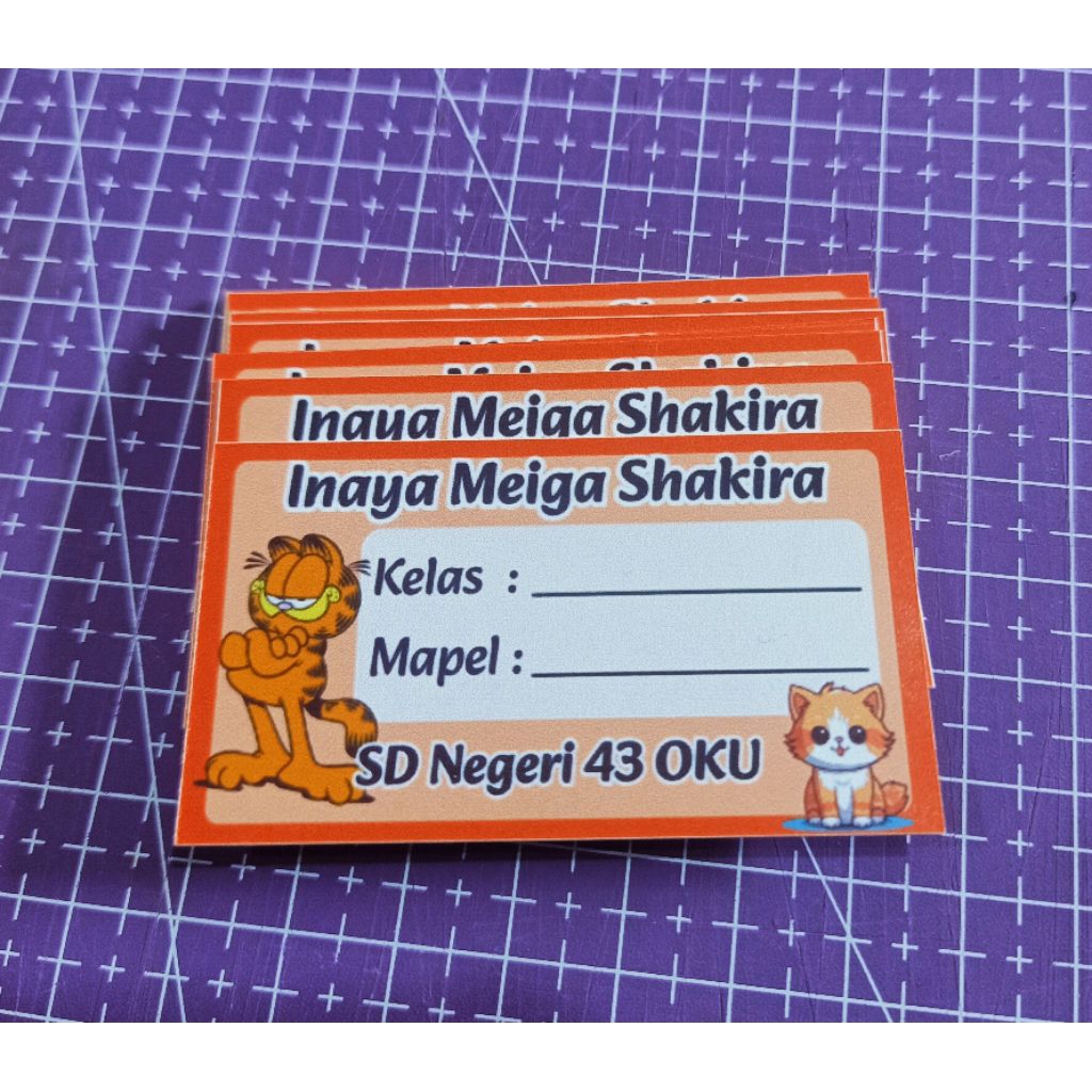 

Stiker Nama untuk Sampul Buku Tema Garfield 1