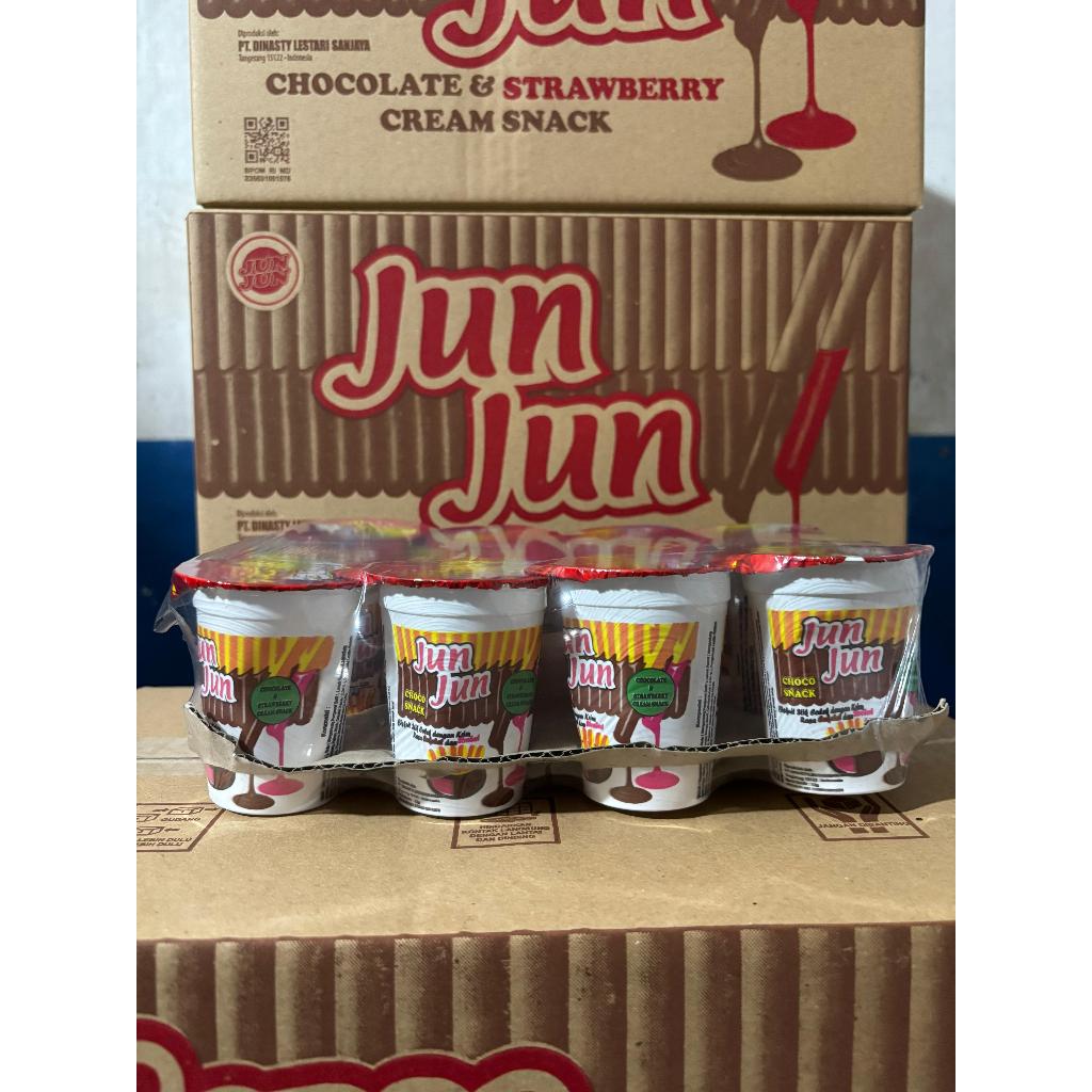 

NYAM NYAM JUN JUN CHOCO SNACK 1 PACK ISI 12