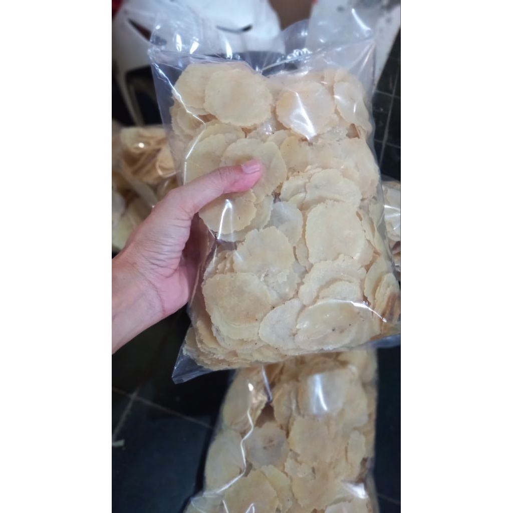 

Emping melinjo mentah ukuran sedang biji 2 kemasan 1kg