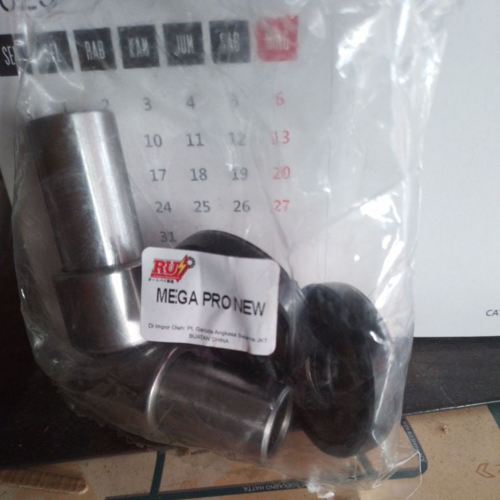 bosh fork collar swing arm pivot lengan ayun megapro verza