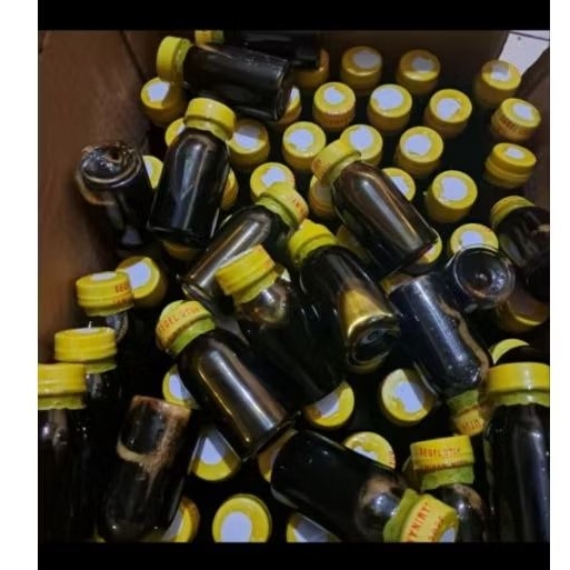 

madu tonik polos segel kuning kualitas sudah ter uji dan terjamin