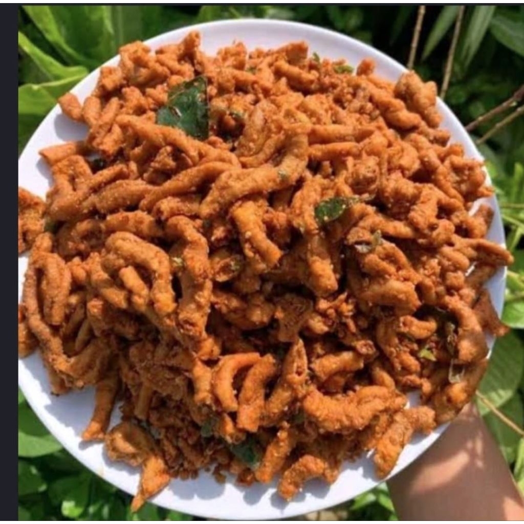 

Keripik Usus Ayam Homemade Kriuk Usus Crispy Original/Pedas 300gr /Cemilan Usus Ayam Crispy Renyah