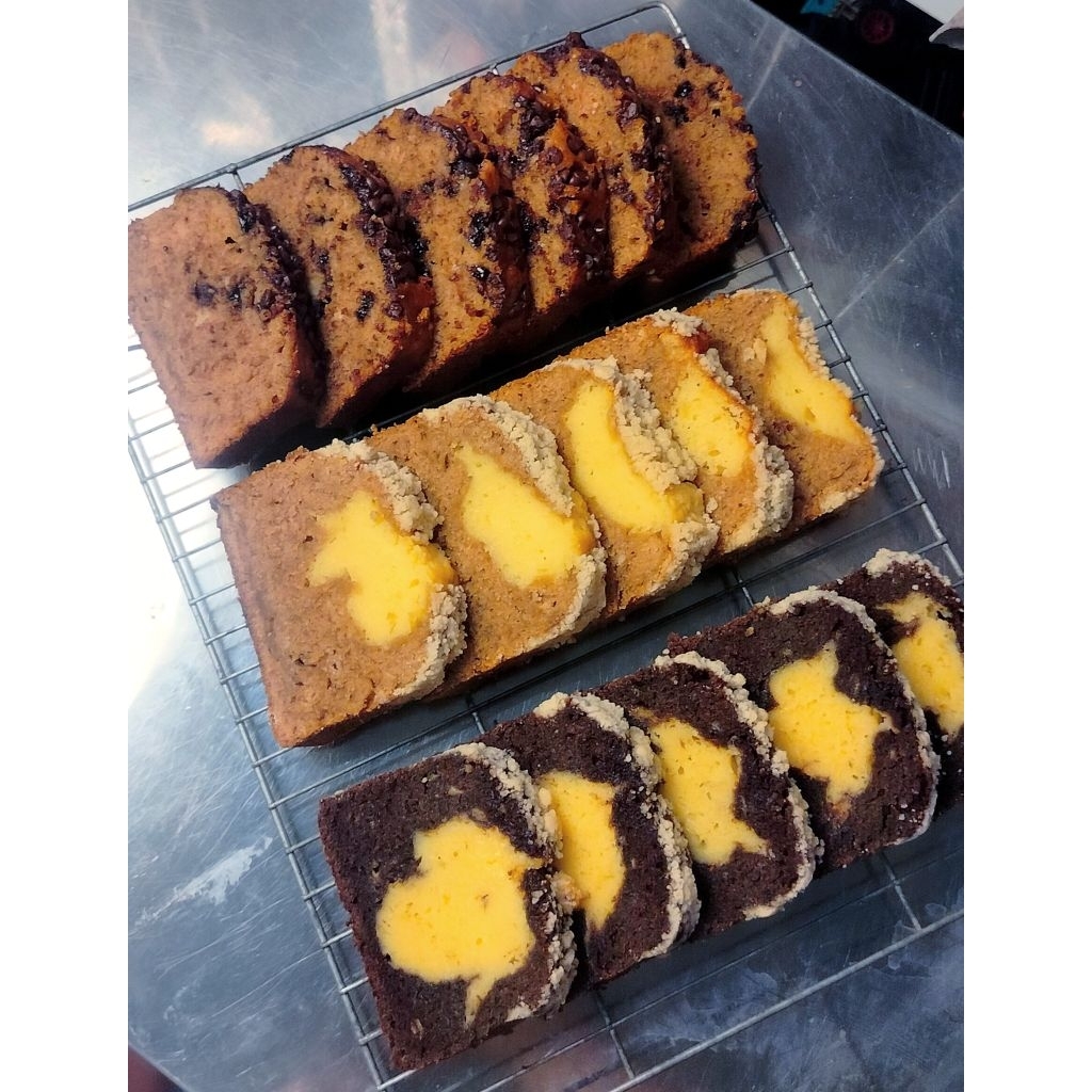 

banana cake slice mix