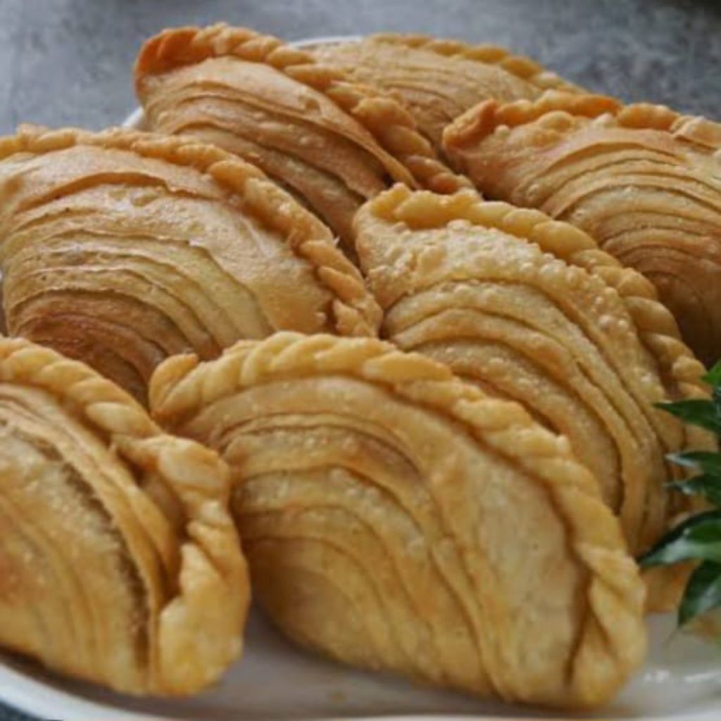 

Karipap Ayam Sayuran Sambal Kacang