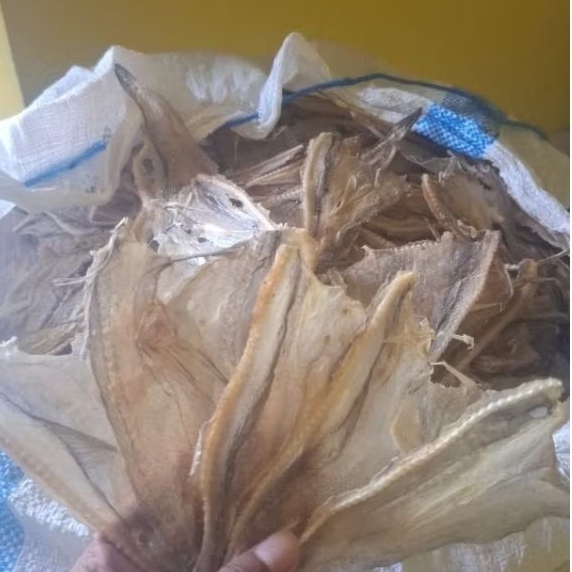 

IKAN ASIN TIPIS KHAS TARAKAN ORIGINAL