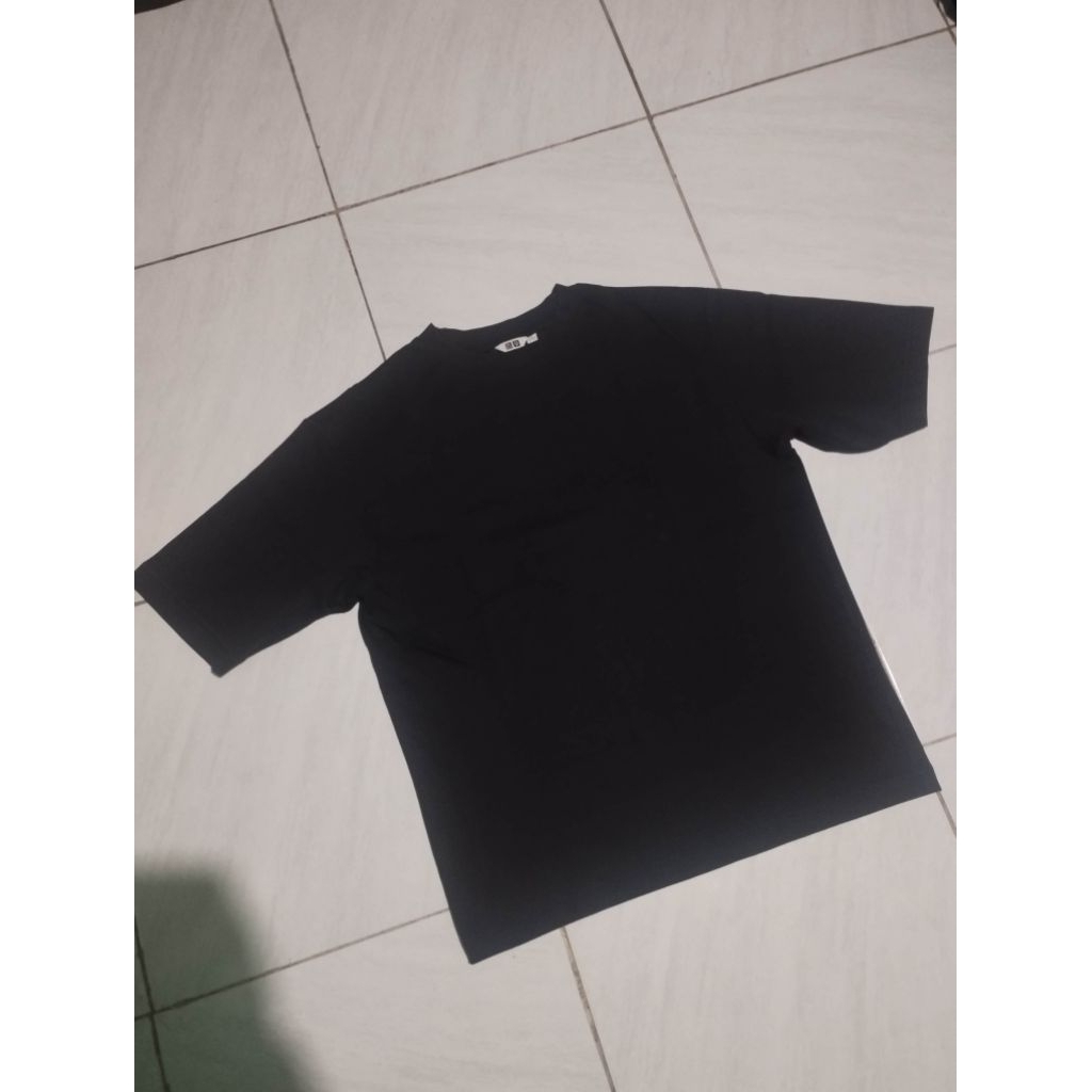 Uniqlo U Airsm Oversize T-shirt