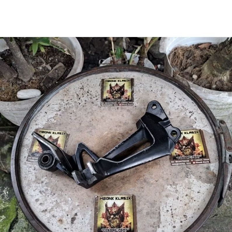 footstep belakang vega r new ORIGINAL foot step vega r new postep yamaha vega r new