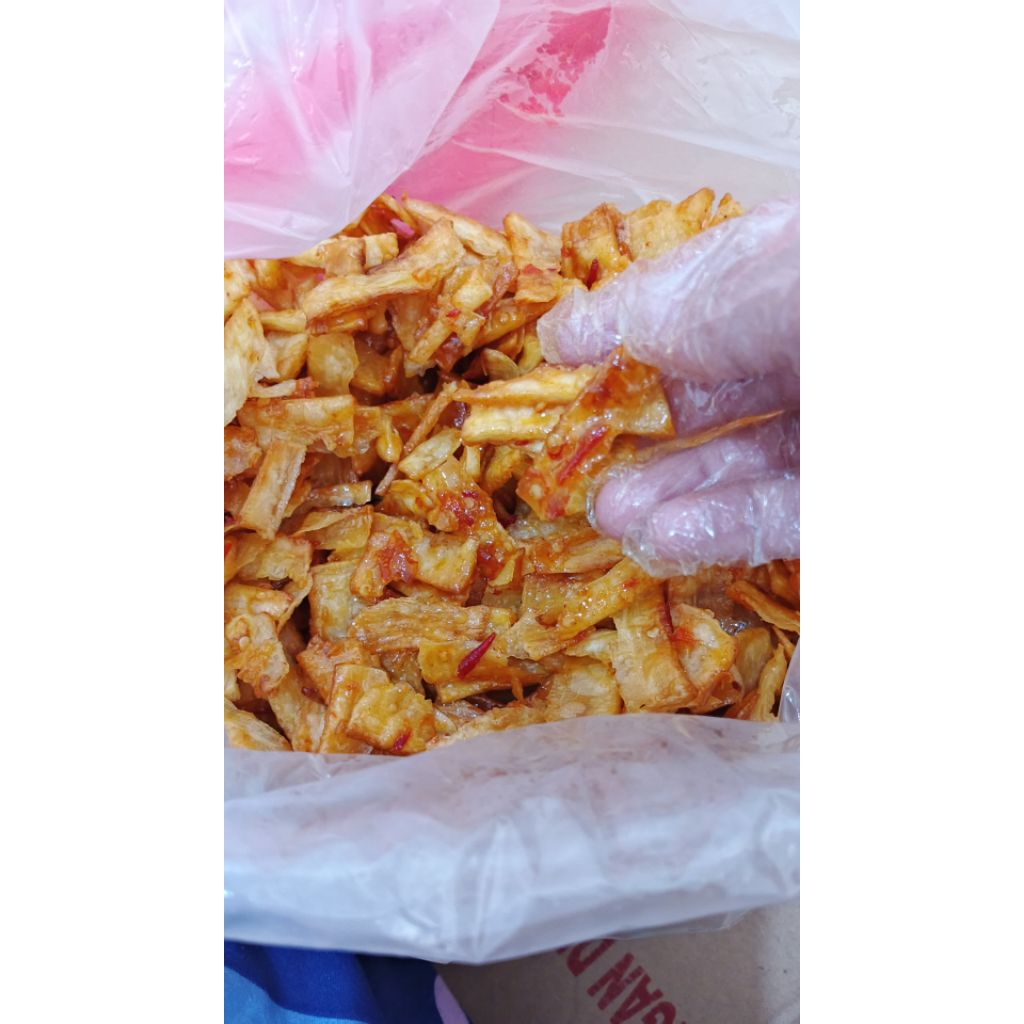 

Kripik singkong pedas manis