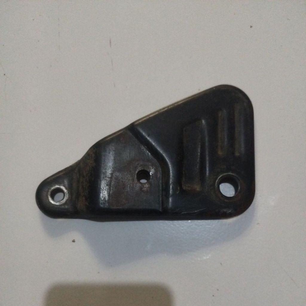 breket dudukan pangkon kenalpot knalpot Honda Revo absolut fit Blade ORI second copotan