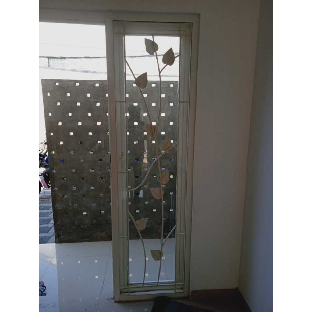 Teralis Desain Klasik untuk Tampilan Rumah yang Berkelas