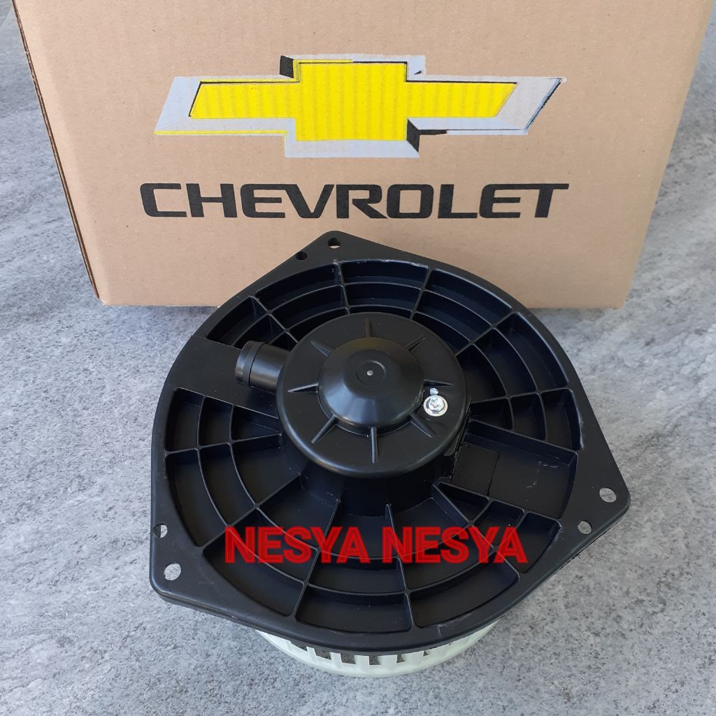 Dinamo Motor Blower Fan Fen Kipas Angin AC DEPAN untuk Mobil Chevrolet TrailBlazer Trail Blazer LTZ 