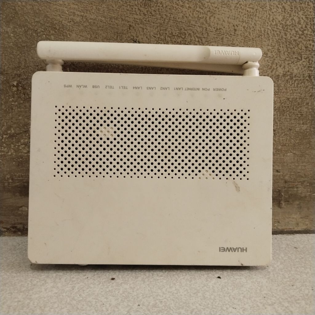 MODEM ROUTER HUAWEI HG8245H