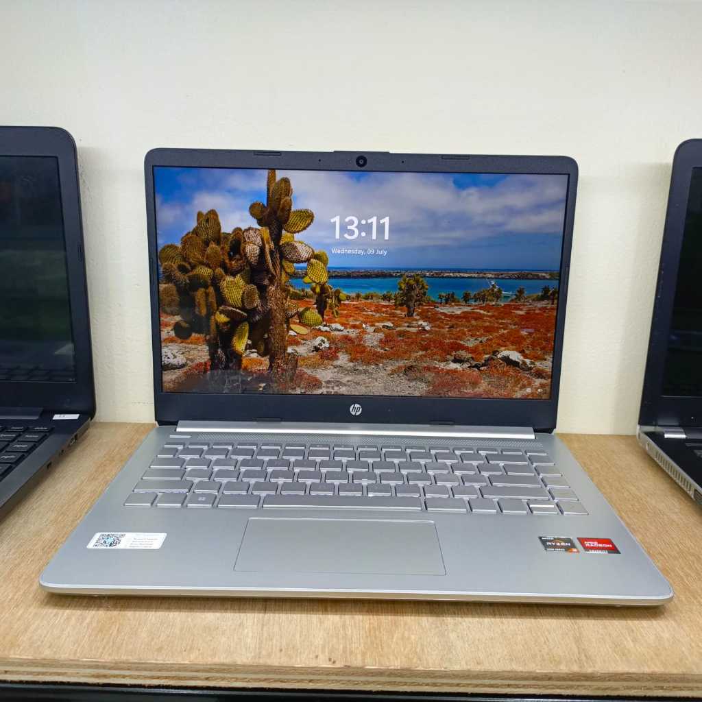 Laptop Leptop hp  14s full silver AMD RYZEN 3 5000 series ram 8gb DDR4 SSD 512gb Dsplay 14inc keyboa