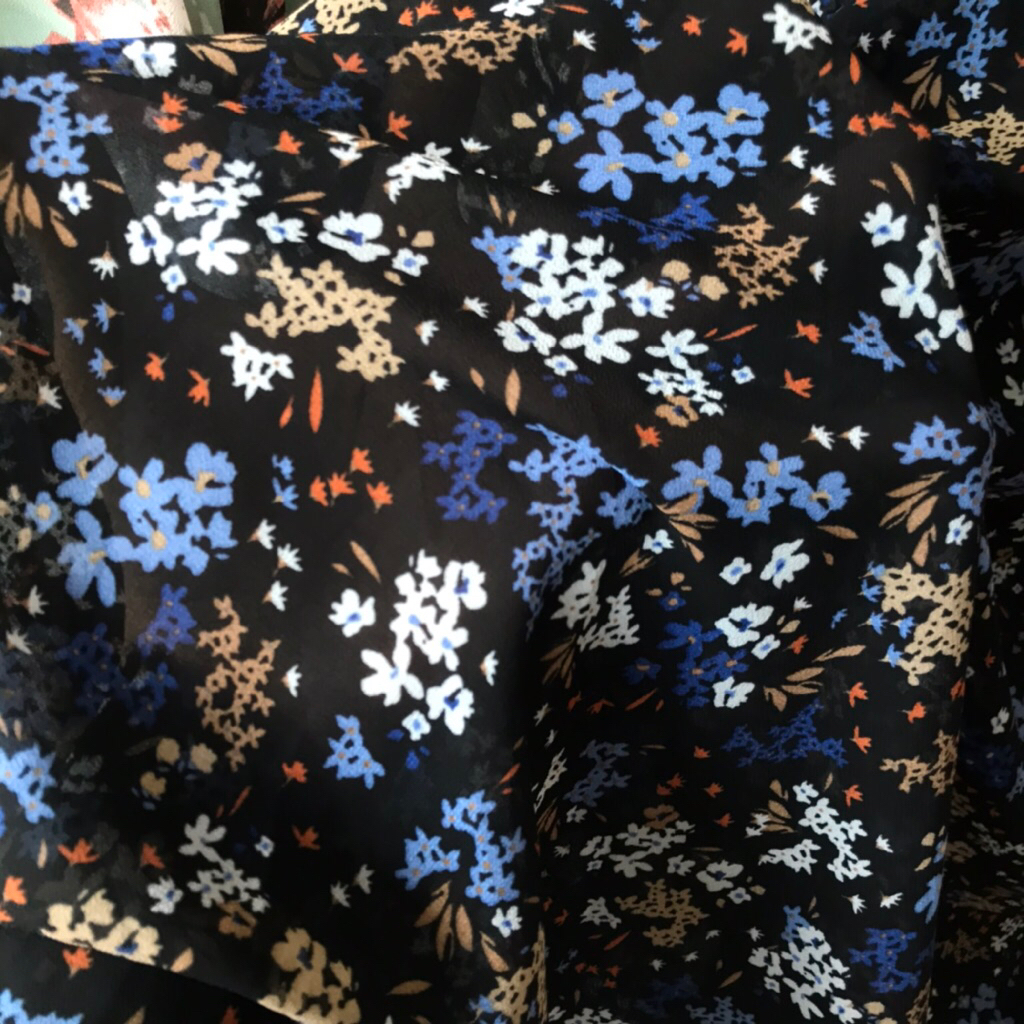 Bahan Kain Ceruti Motif Bunga ~ Kain Ceruti baby DOLL Motif ~ Harga Per 0,50 Meter