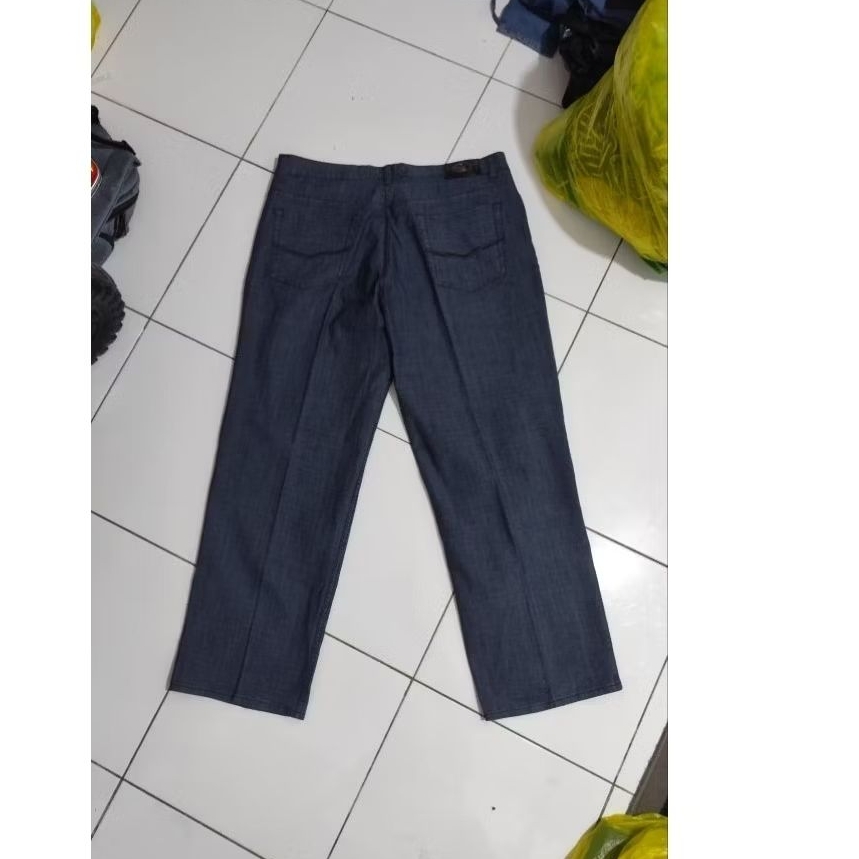 Celana Jeans pria jumbo ukuran 42 John lobb
