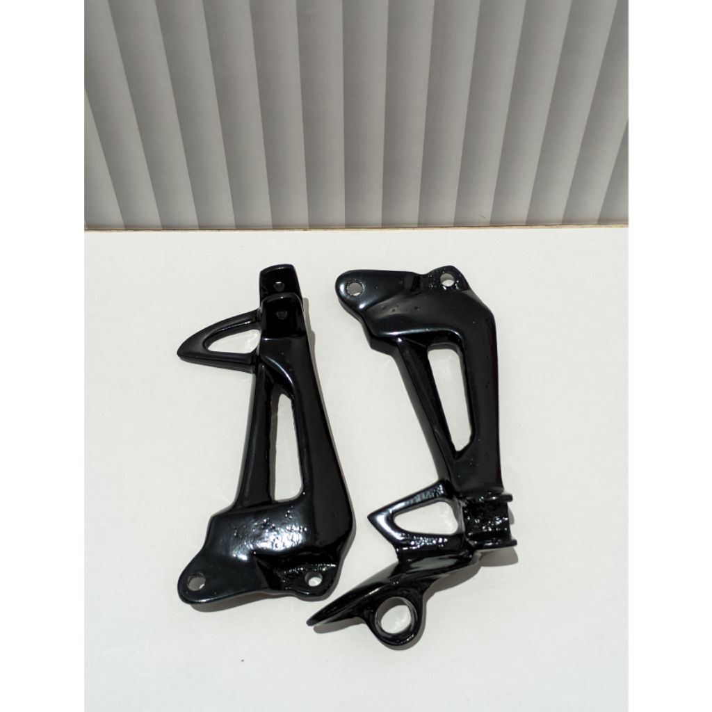 FOOTSTEP POSTEP PIJAKAN KAKI BELAKANG YAMAHA VEGA R