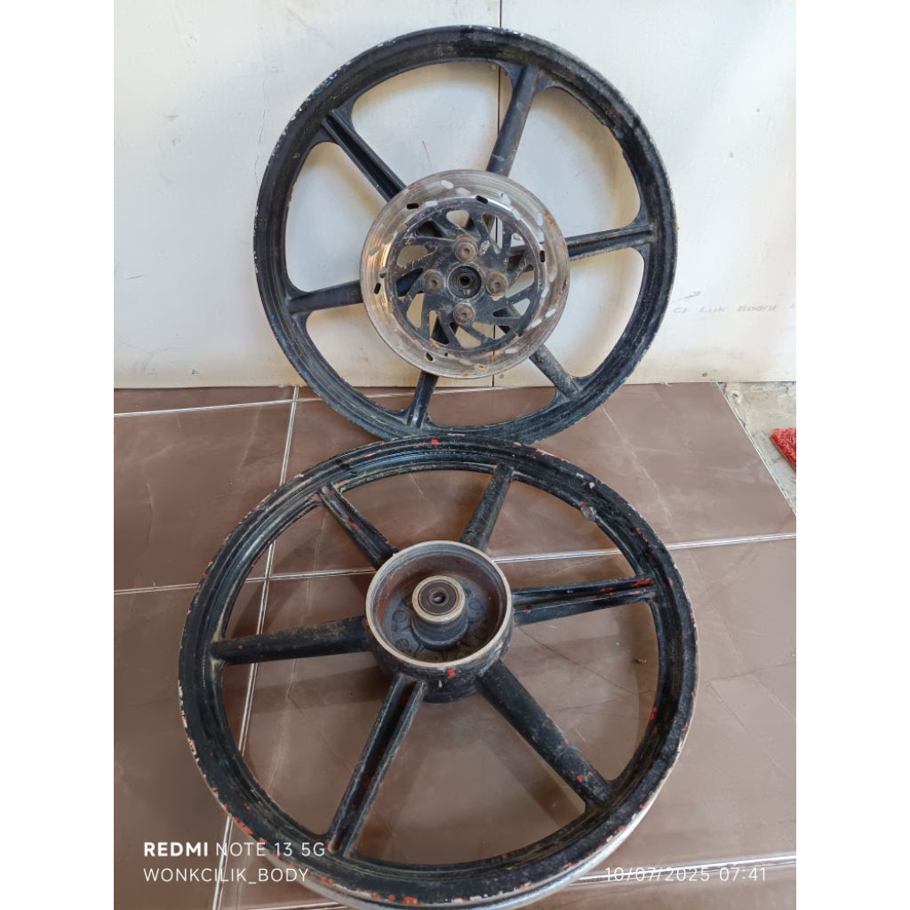 velk/velg racing palang 6 Suzuki shogun125 R merek venom