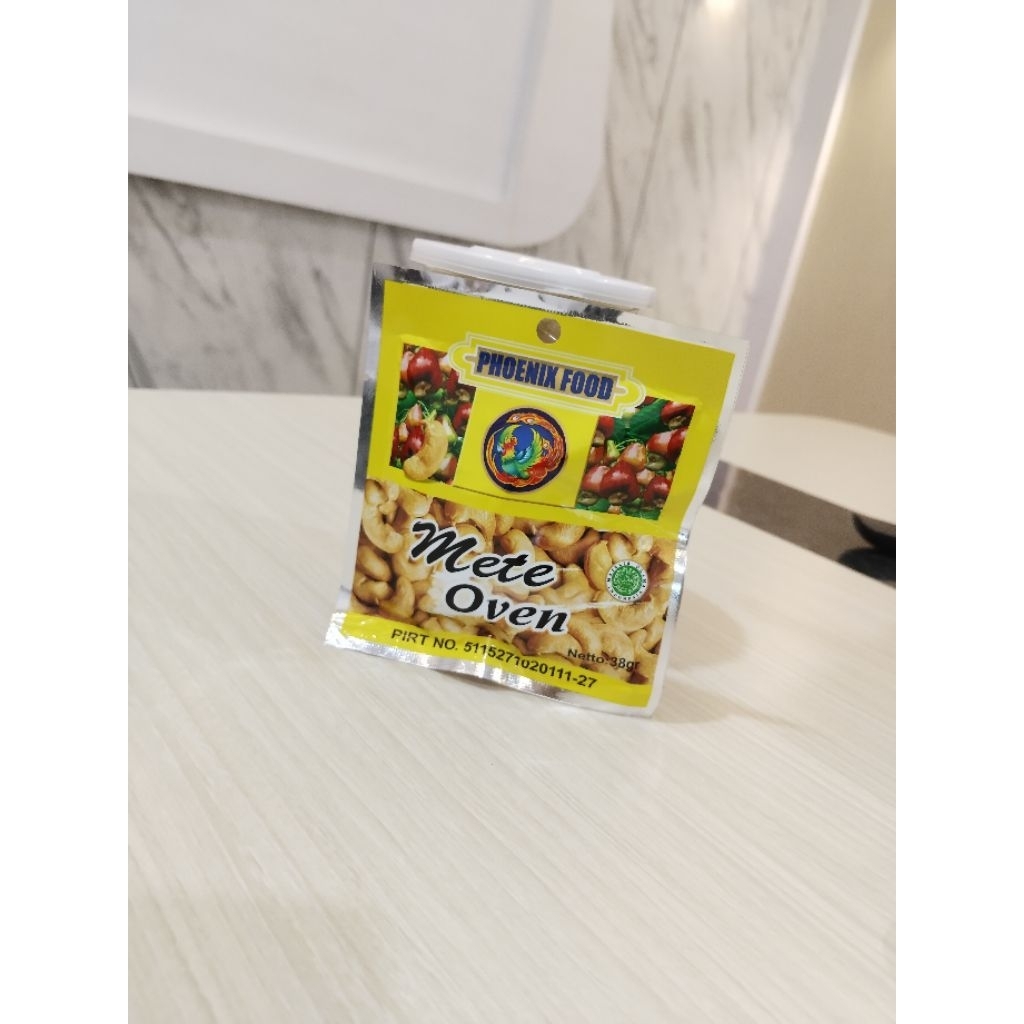 

Oleh Oleh Khas Lombok NTB Mete Oven Phoenix Enak dan sehat 38 gr