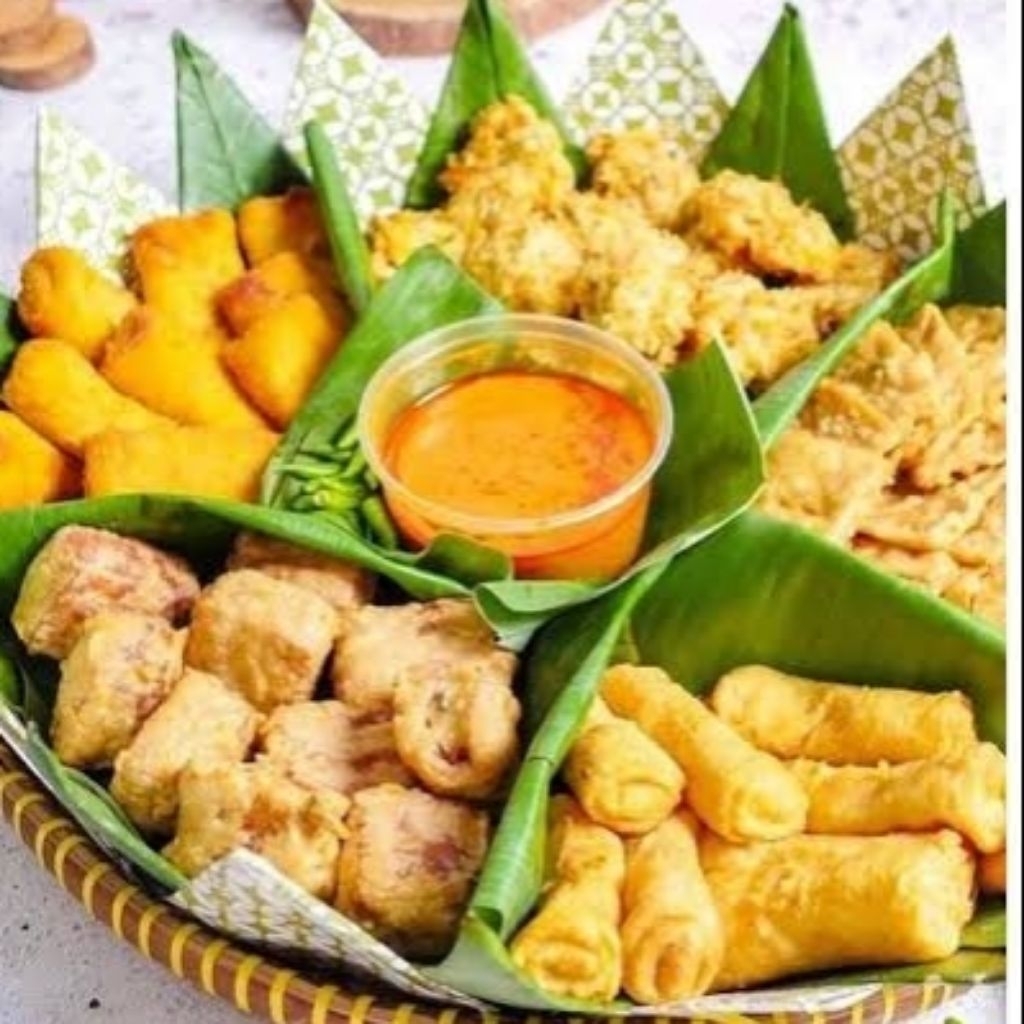 

Aneka Gorengan Renyah Lezat Kaya Protein untuk Lauk Sehari-hari by imami tersedia tempe/ mendoan/ gehu/ combro/ cireng/ risol/ pisang goreng dll