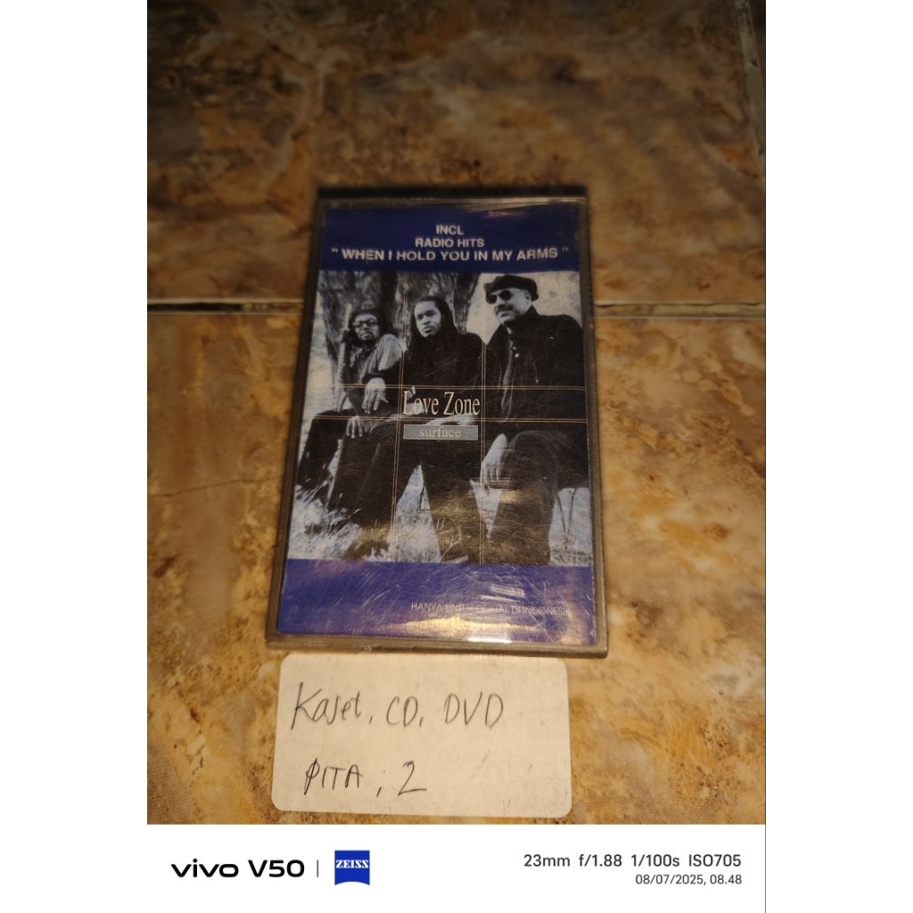 Kaset Pita - Love Zone Surface - When I hold you in my arms
