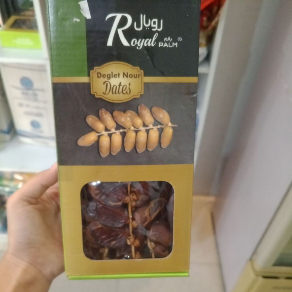 

Kurma Tunisia Tangkai Royal Palm 500gr